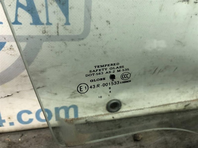 Стекло двери заднее правое AURIS 06-12 Стекло двери заднее правое AURIS 06-12