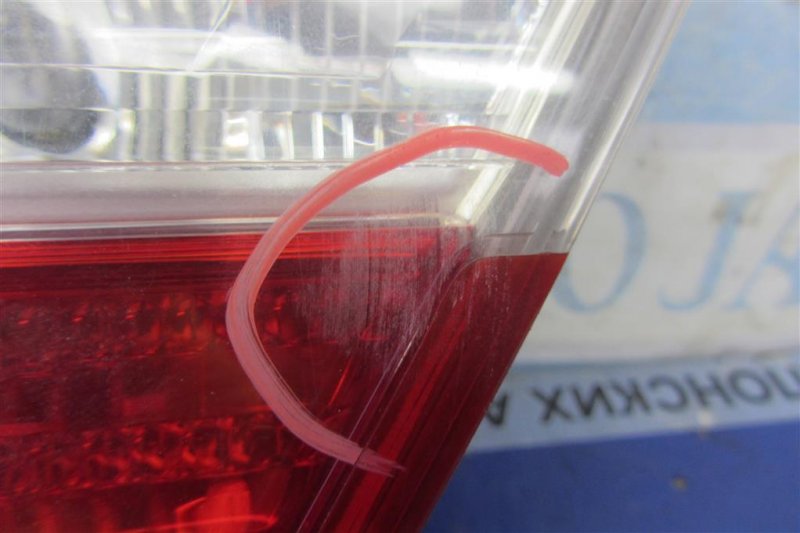 Фонарь внутренний задний правый CAMRY 40 06-11