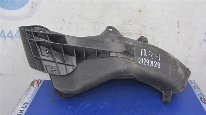 Воздуховод охлаждения тормозов правый LEXUS GS350 GS300 05-11 53285-30060 Б/У