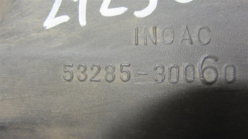 Воздуховод охлаждения тормозов правый GS350 GS300 05-11