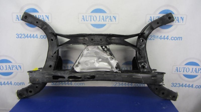 Балка задней подвески MAZDA 3 BM 13-19 Седан 2.0L 4 Балка задней подвески MAZDA 3 BM 13-19 Седан 2.0L 4