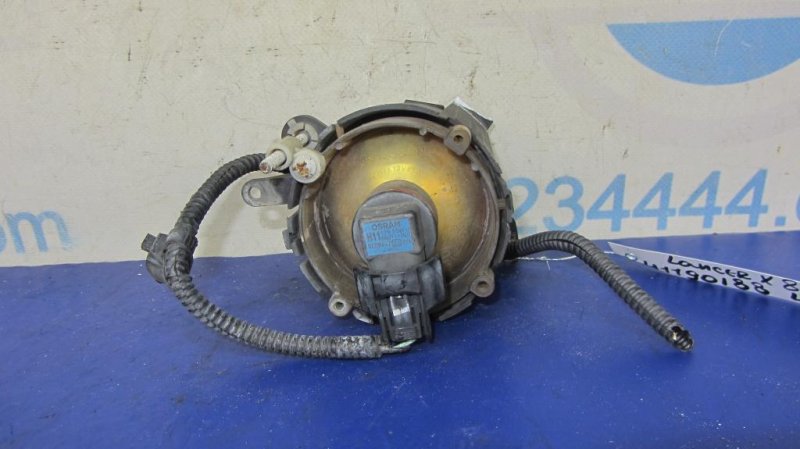 Противотуманная фара левая LANCER X 10 07-15 2008 Седан 2.0