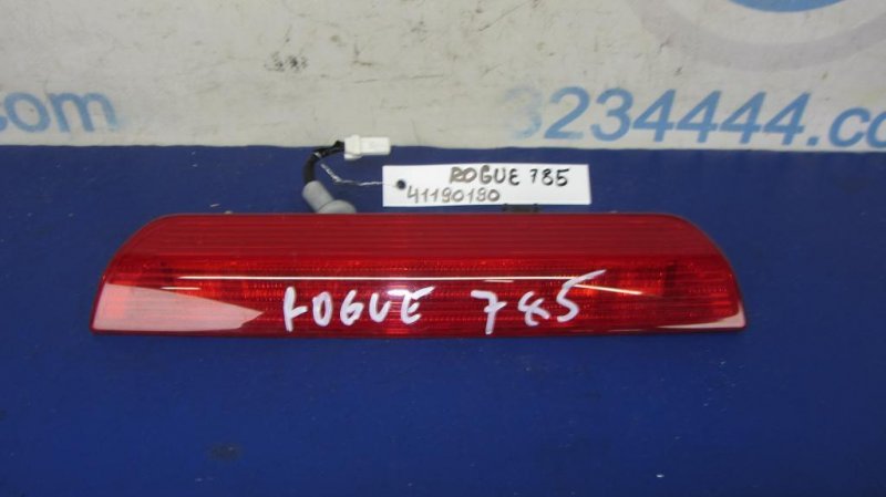 Стоп-сигнал NISSAN X-TRAIL/ROGUE T32 13-20 2017 T32 2.5 QR25DE 26590-4BA0A Б/У