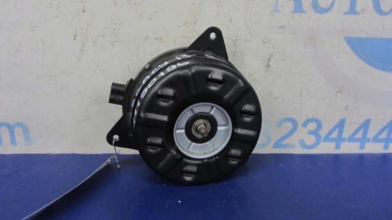 Мотор вентилятора охлаждения SUBARU LEGACY BN 14-18 45131-AL01A Б/У