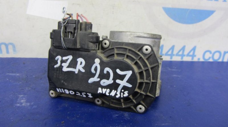 Дроссельная заслонка AVENSIS 08-18 3ZR