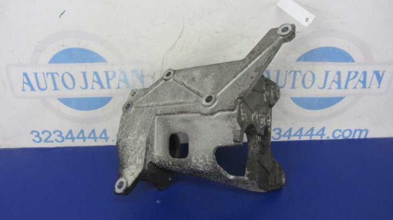 Кронштейн промежуточного вала NISSAN QASHQAI 07-14 MR20