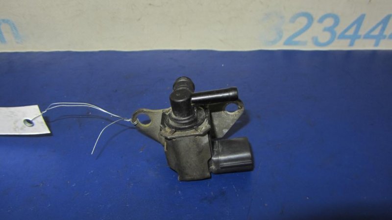 Запчасть клапан электромагнитный (вакуумный) NISSAN QASHQAI 07-14 MR20 14930-EN20A Б/У Клапан электромагнитный (вакуумный) NISSAN QASHQAI 07-14 MR20 14930-EN20A Б/У