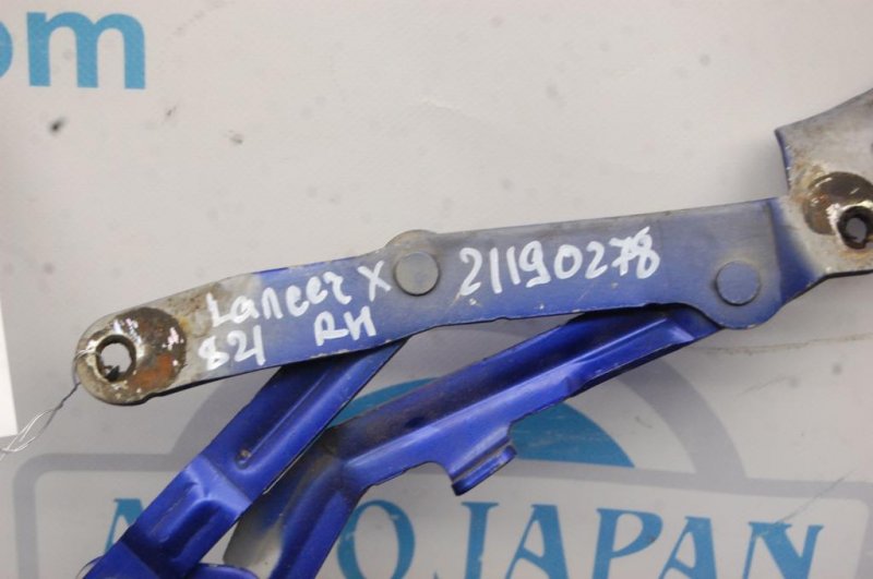 Петля крышки багажника правая LANCER X 10 07-15 2008 Седан 2.0