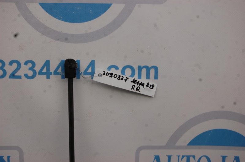 Амортизатор крышки багажника JETTA USA 10-17 2015 162 2.0 CBPA