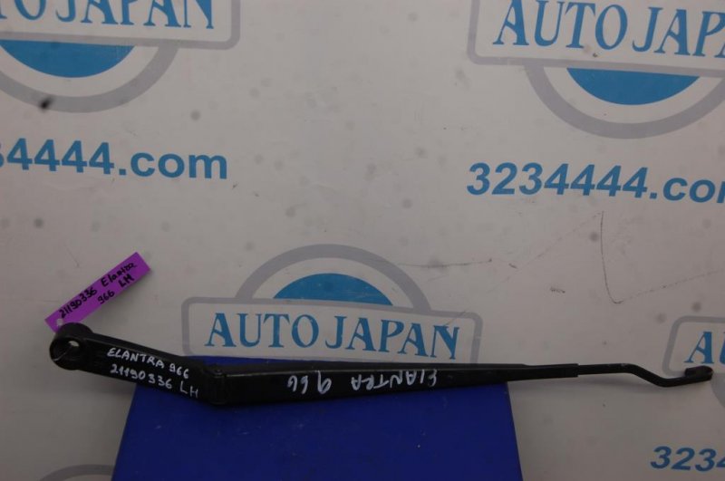 Поводок стеклоочистителя передний левый HYUNDAI ELANTRA HD 06-11 2010 Универсал 2.0 G4GC 98311-2L010 Б/У