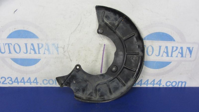 Защита тормозного диска передняя правая VOLKSWAGEN PASSAT B7 11-15 A32 1.8 CPRA Защита тормозного диска передняя правая VOLKSWAGEN PASSAT B7 11-15 A32 1.8 CPRA