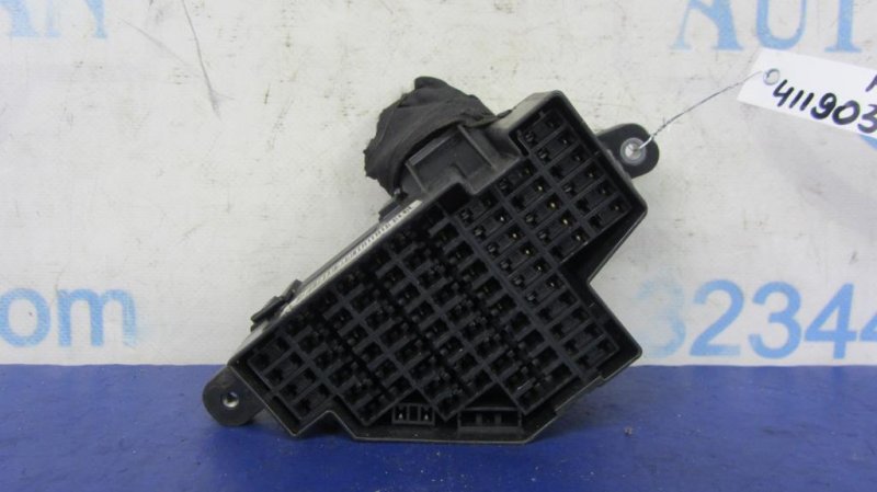 Запчасть блок предохранителей моторный отсек VOLKSWAGEN PASSAT CC 08-12 2012 358 2.0 CBFA 3C2 941 823 Б/У Блок предохранителей моторный отсек VOLKSWAGEN PASSAT CC 08-12 2012 358 2.0 CBFA 3C2 941 823 Б/У