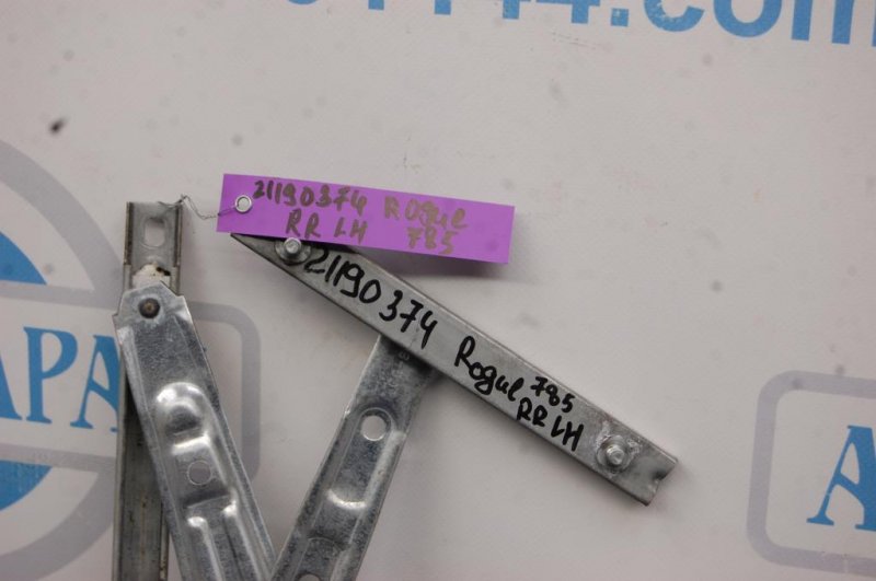 Стеклоподъемник задний левый X-TRAIL/ROGUE T32 13-20 2017 T32 2.5 QR25DE