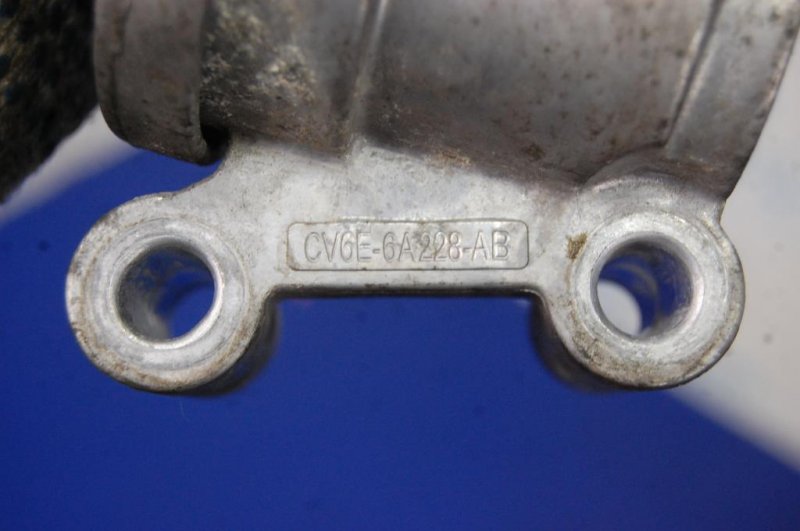 Натяжитель ремня генератора FORD MUSTANG 15-