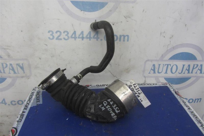 Запчасть патрубок воздушного фильтра правый INFINITI Q50 15-20 VR30 16576-5CA0A Б/У Патрубок воздушного фильтра правый INFINITI Q50 15-20 VR30 16576-5CA0A Б/У