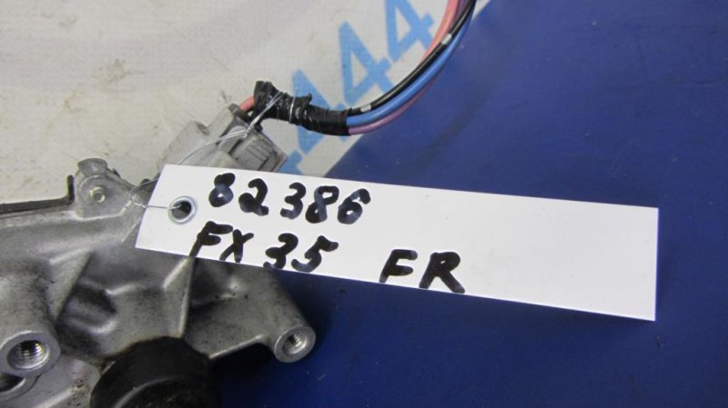 Моторчик стеклоочистителя передний FX S50 03-08 Моторчик стеклоочистителя передний FX S50 03-08