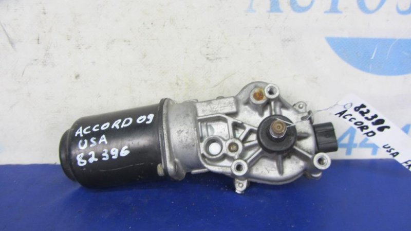 Моторчик стеклоочистителя передний HONDA ACCORD USA 07-12 Моторчик стеклоочистителя передний HONDA ACCORD USA 07-12