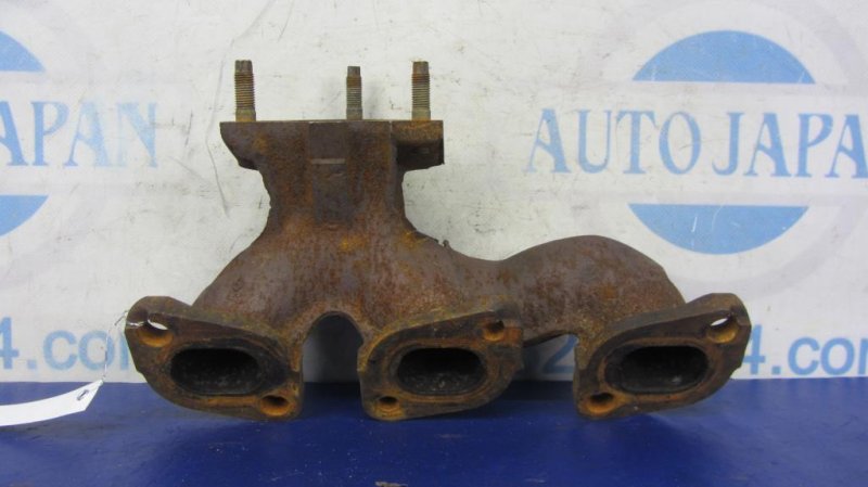 Коллектор выпускной NISSAN MAXIMA A32 94-99 Коллектор выпускной NISSAN MAXIMA A32 94-99