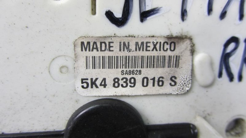 Замок двери задний правый VOLKSWAGEN JETTA USA 10-17