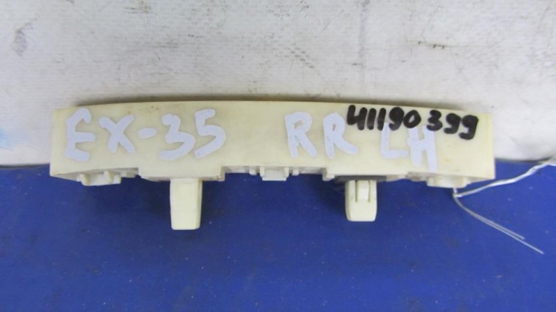 Кронштейн заднего бампера задний левый INFINITI EX35(37) 07-12 85225-1BA0A Б/У