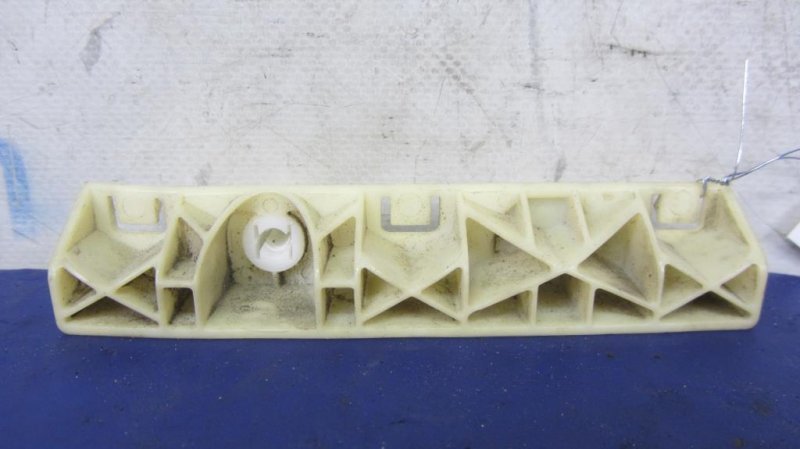 Кронштейн заднего бампера задний левый INFINITI EX35(37) 07-12