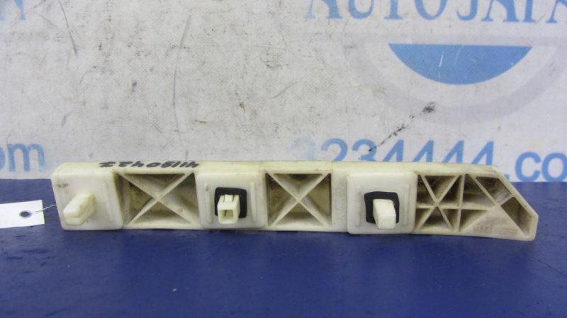 Кронштейн заднего бампера задний правый INFINITI EX35(37) 07-12