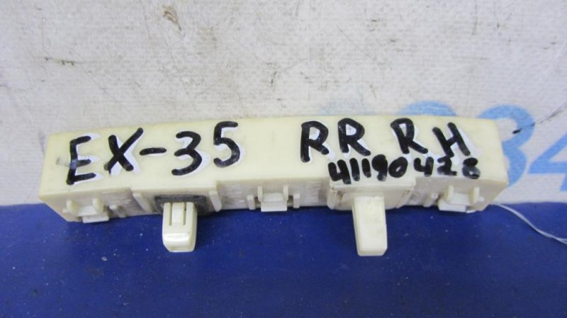 Кронштейн заднего бампера задний правый INFINITI EX35(37) 07-12