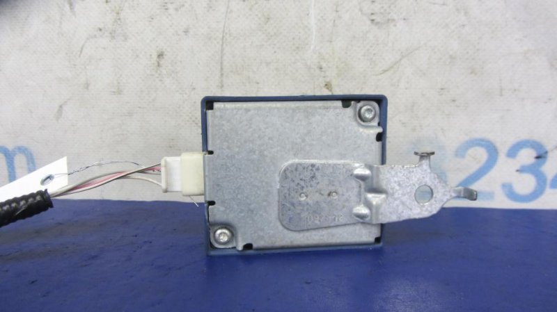 Блок управления дверей TOYOTA SIENNA 11-16 GSL30 3.5 2GR-FE Блок управления дверей TOYOTA SIENNA 11-16 GSL30 3.5 2GR-FE