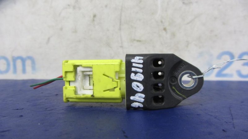Запчасть датчик удара TOYOTA SIENNA 11-16 2011 GSL30 3.5 2GR-FE 89831-08030 Б/У Датчик удара TOYOTA SIENNA 11-16 2011 GSL30 3.5 2GR-FE 89831-08030 Б/У