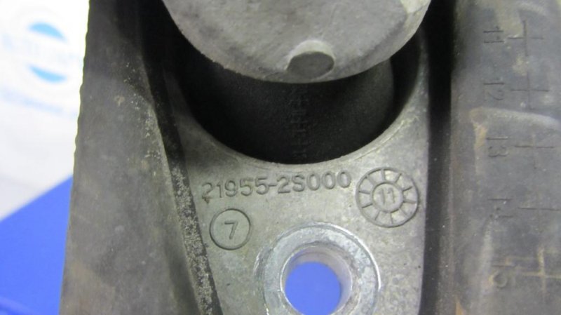 Подушка двигателя нижняя задняя SONATA YF 10-14