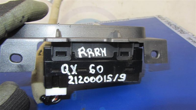 Кнопка стеклоподъемника задняя правая QX60/JX35 12-20 2015 Внедорожник 3.5