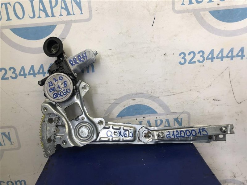 Стеклоподъемник задний правый INFINITI QX60/JX35 12-20 2015 Внедорожник 3.5 82720-3JA1A Б/У