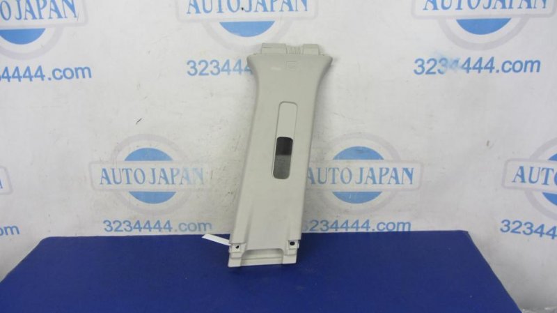 Накладка на стойку кузова MAZDA CX-5 (KE) 11-17 2016 Внедорожник 2.5 KD45-68190 Б/У