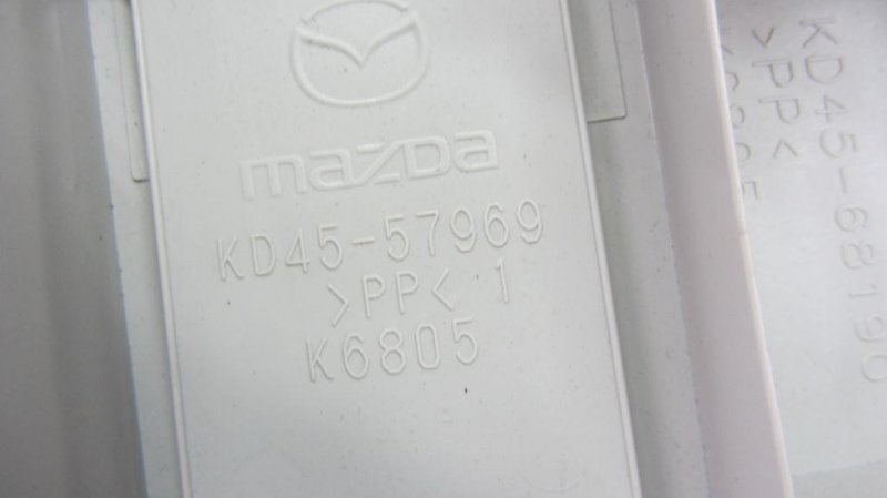 Накладка на стойку кузова CX-5 (KE) 11-17 2016 Внедорожник 2.5