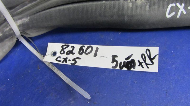 Уплотнитель двери CX-5 (KE) 11-17 2016 Внедорожник 2.5