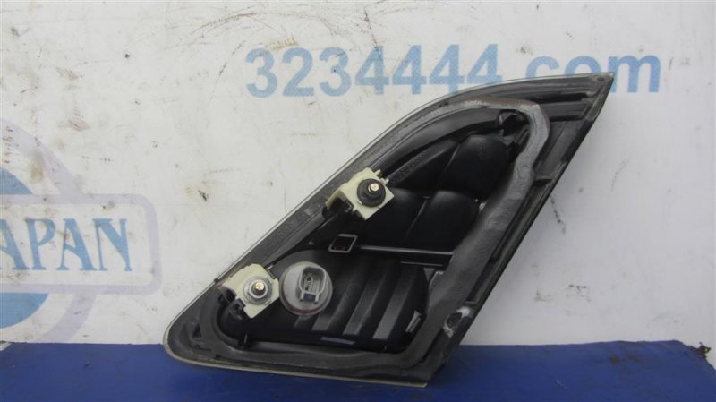 Фонарь внутренний задний левый MAZDA 6 GH 07-12 Седан 2.5