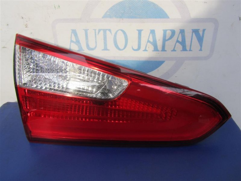 Фонарь внутренний задний левый KIA FORTE YD 12- 2016 Седан 1.8 92403-A7000 Б/У