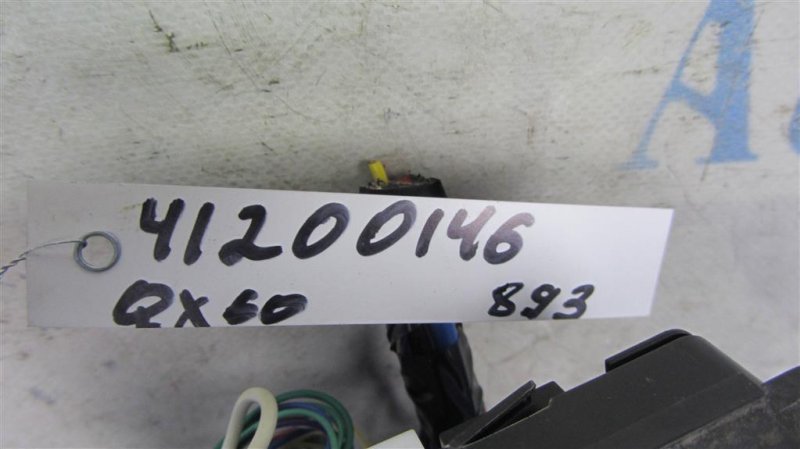 Блок предохранителей моторный отсек INFINITI QX60/JX35 12-20 Внедорожник 3.5