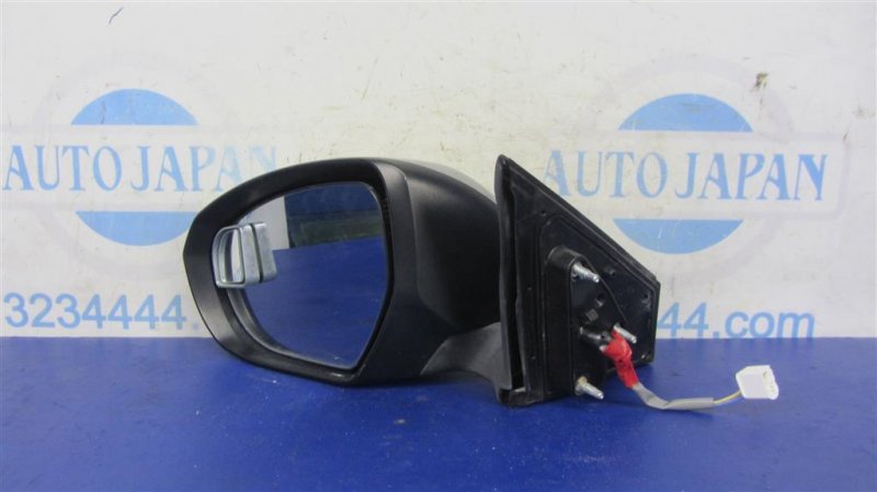 Зеркало левое SUZUKI KIZASHI 09-14 84702-57L20-ZMT Б/У