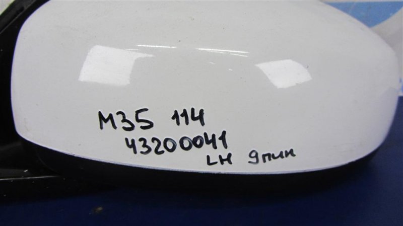 Зеркало левое M35/M45 04-10