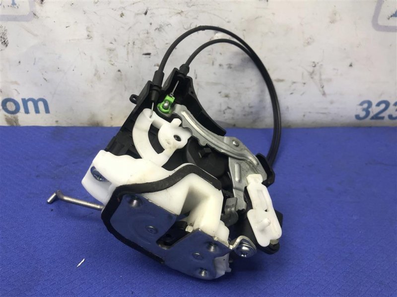 Замок двери задний левый LANCER X 10 15-17 2017 Седан 2.0