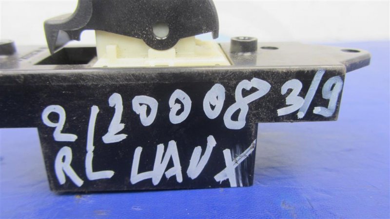 Кнопка стеклоподъемника задняя левая LANCER X 10 15-17 2017 Седан 2.0