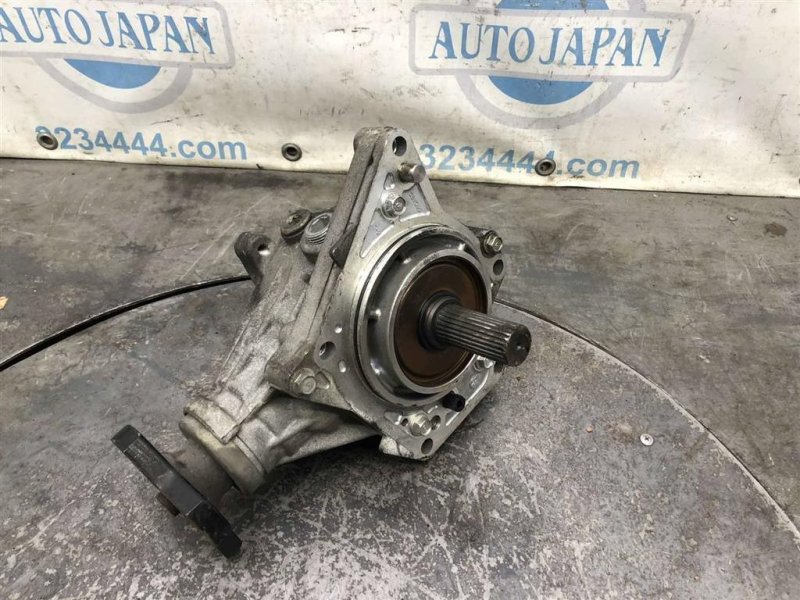 Раздаточная коробка NISSAN X-TRAIL T30 01-07 Раздаточная коробка NISSAN X-TRAIL T30 01-07