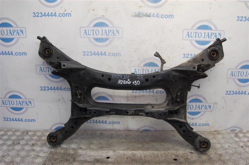 Балка задней подвески NISSAN TEANA J32 08-14 55400-JN00A Б/У