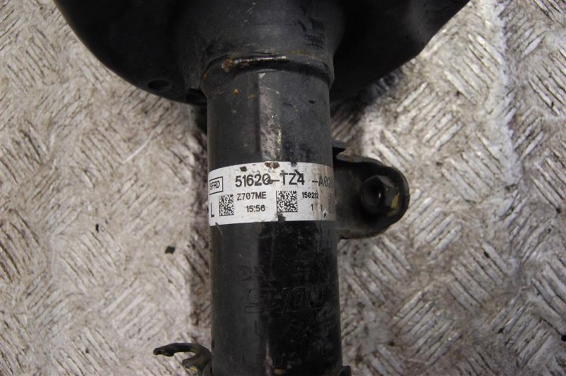 Амортизатор передний левый ACURA TLX 14-17 Седан 2.4