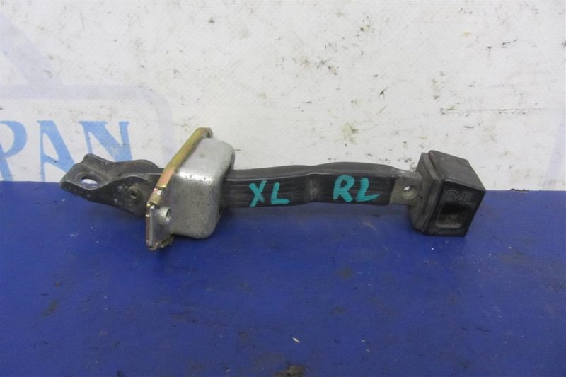 Ограничитель двери задний левый MITSUBISHI OUTLANDER XL 05-13 Внедорожник 3.0