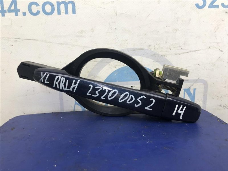 Ручка двери наружная задняя левая MITSUBISHI OUTLANDER XL 05-13 2010 Внедорожник 2.4 5716A085 Б/У