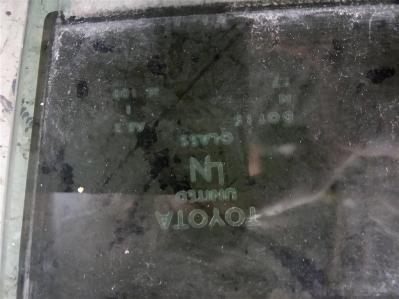 Стекло двери заднее левое CAMRY 40 06-11 Стекло двери заднее левое CAMRY 40 06-11