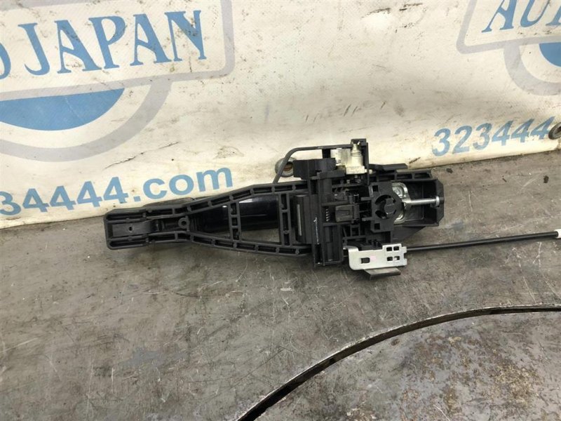 Ручка двери наружная задняя левая FOCUS 10-18 2013 Седан 2.0