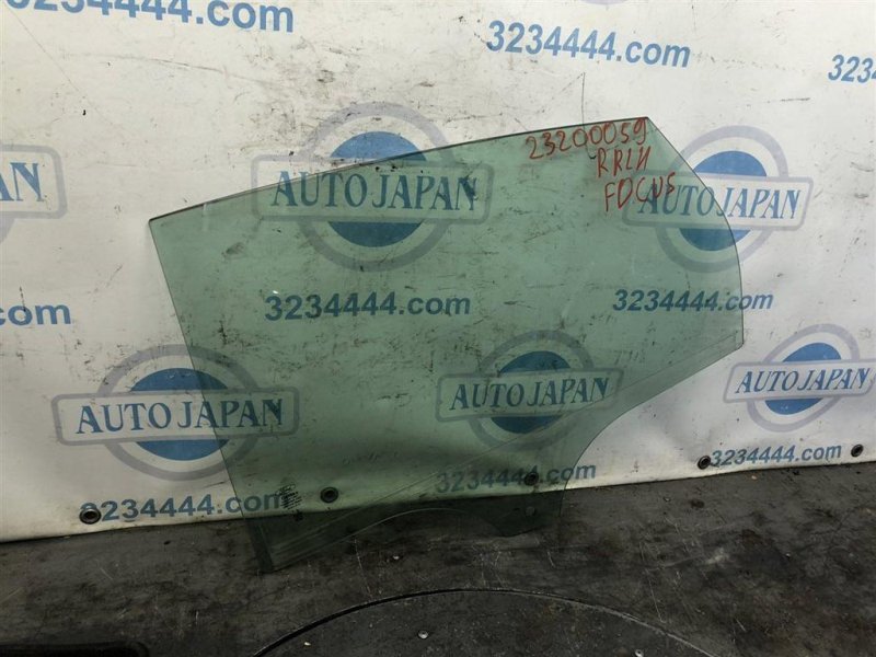Стекло двери заднее левое FORD FOCUS 10-18 2013 Седан 2.0 CP9Z-5825713-A Б/У